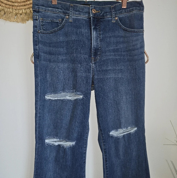Express Curvy High Waisted Dark Wash Ripped Flare Stretch Denim Jeans Size 12 - Picture 3 of 10